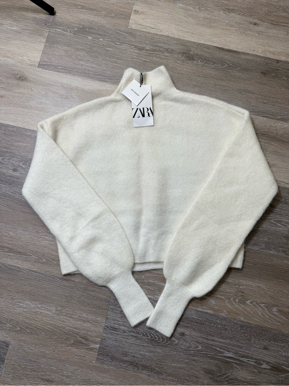 Zara Cream Cropped Turtleneck Sweater with Balloon Sleeves